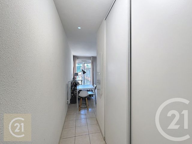 Appartement F1 à louer - 1 pièce - 26.76 m2 - BEZIERS - 34 - LANGUEDOC-ROUSSILLON - Century 21 Comminges Immobilier