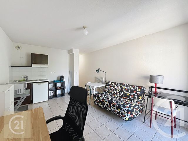 Appartement F1 à louer - 1 pièce - 26.76 m2 - BEZIERS - 34 - LANGUEDOC-ROUSSILLON - Century 21 Comminges Immobilier