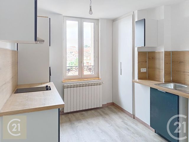 Appartement F4 à louer - 4 pièces - 88.0 m2 - BEZIERS - 34 - LANGUEDOC-ROUSSILLON - Century 21 Comminges Immobilier