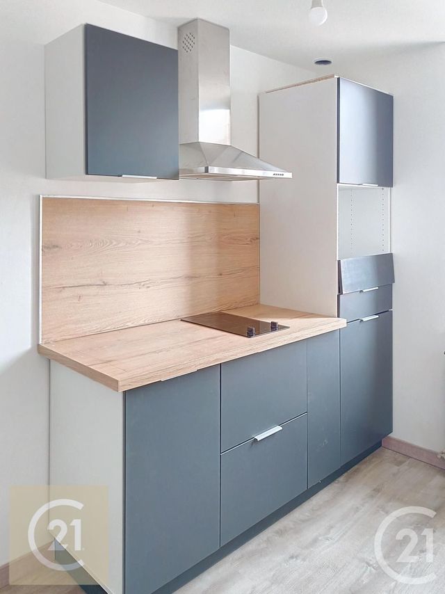 Appartement F4 à louer - 4 pièces - 88.0 m2 - BEZIERS - 34 - LANGUEDOC-ROUSSILLON - Century 21 Comminges Immobilier