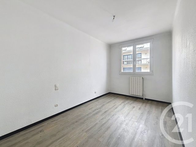 Appartement F5 à vendre - 6 pièces - 144.8 m2 - BEZIERS - 34 - LANGUEDOC-ROUSSILLON - Century 21 Comminges Immobilier