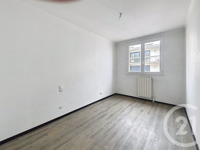 Appartement F5 à vendre - 6 pièces - 144.8 m2 - BEZIERS - 34 - LANGUEDOC-ROUSSILLON - Century 21 Comminges Immobilier
