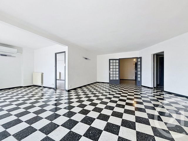 Appartement F5 à vendre - 6 pièces - 144.8 m2 - BEZIERS - 34 - LANGUEDOC-ROUSSILLON - Century 21 Comminges Immobilier
