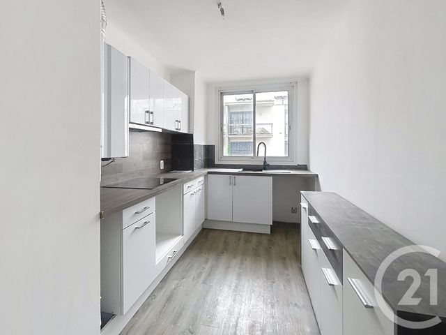 Appartement F5 à vendre - 6 pièces - 144.8 m2 - BEZIERS - 34 - LANGUEDOC-ROUSSILLON - Century 21 Comminges Immobilier