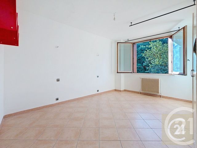 Appartement T4 à vendre - 4 pièces - 113.26 m2 - BEZIERS - 34 - LANGUEDOC-ROUSSILLON - Century 21 Comminges Immobilier