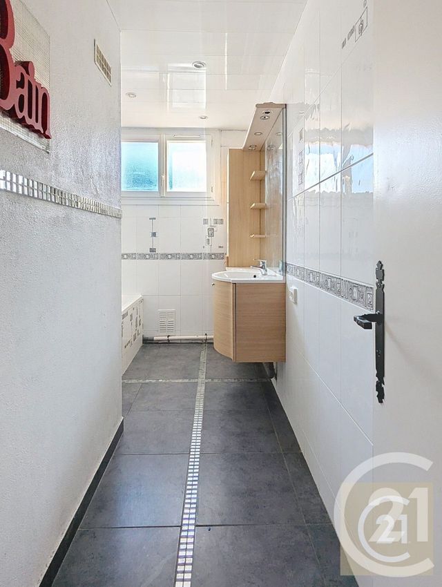 Appartement T4 à vendre - 4 pièces - 113.26 m2 - BEZIERS - 34 - LANGUEDOC-ROUSSILLON - Century 21 Comminges Immobilier
