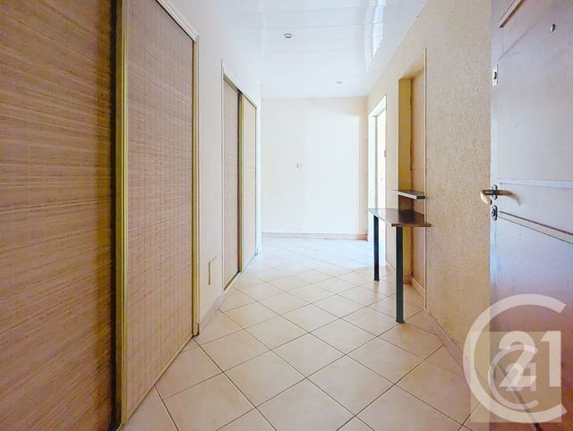 Appartement T4 à vendre - 4 pièces - 113.26 m2 - BEZIERS - 34 - LANGUEDOC-ROUSSILLON - Century 21 Comminges Immobilier