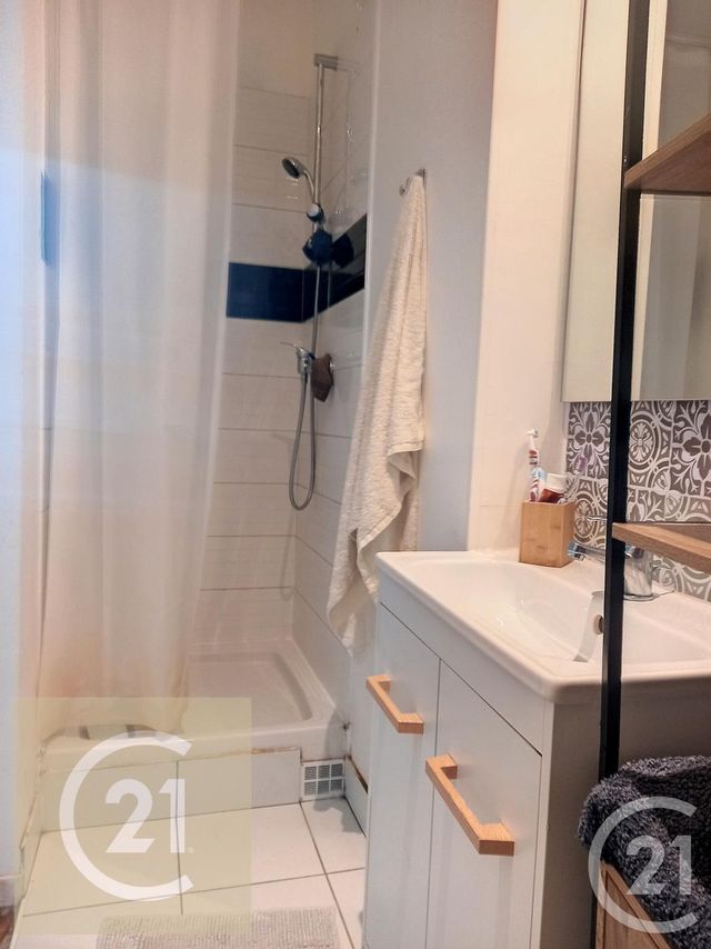 Appartement F2 à vendre - 2 pièces - 33.65 m2 - BEZIERS - 34 - LANGUEDOC-ROUSSILLON - Century 21 Comminges Immobilier