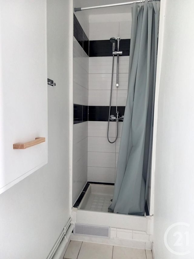 Appartement F2 à vendre - 2 pièces - 36.14 m2 - BEZIERS - 34 - LANGUEDOC-ROUSSILLON - Century 21 Comminges Immobilier
