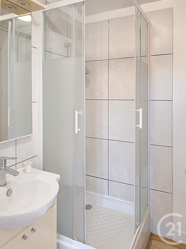 Appartement F2 à vendre - 2 pièces - 33.47 m2 - BEZIERS - 34 - LANGUEDOC-ROUSSILLON - Century 21 Comminges Immobilier
