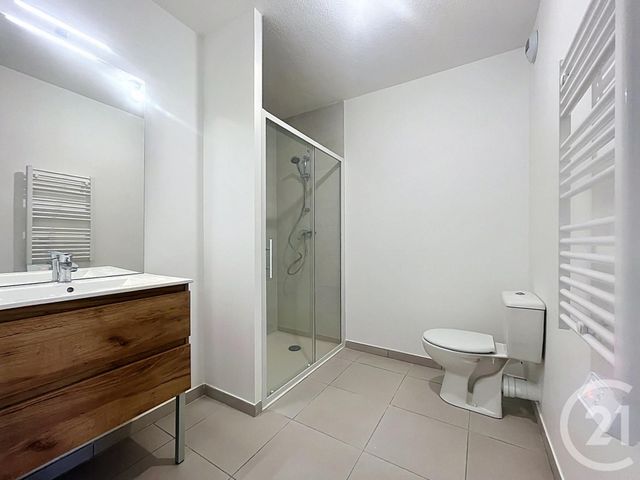 Appartement F2 à louer - 2 pièces - 37.11 m2 - BEZIERS - 34 - LANGUEDOC-ROUSSILLON - Century 21 Comminges Immobilier