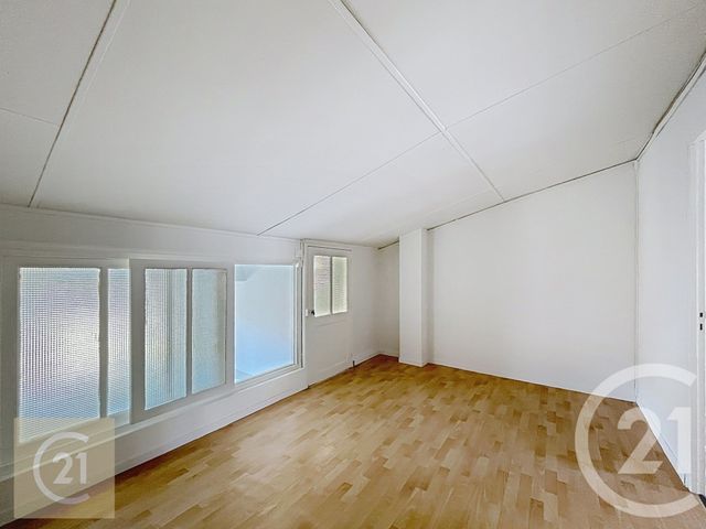 Appartement F3 bis à louer - 3 pièces - 74.88 m2 - BEZIERS - 34 - LANGUEDOC-ROUSSILLON - Century 21 Comminges Immobilier