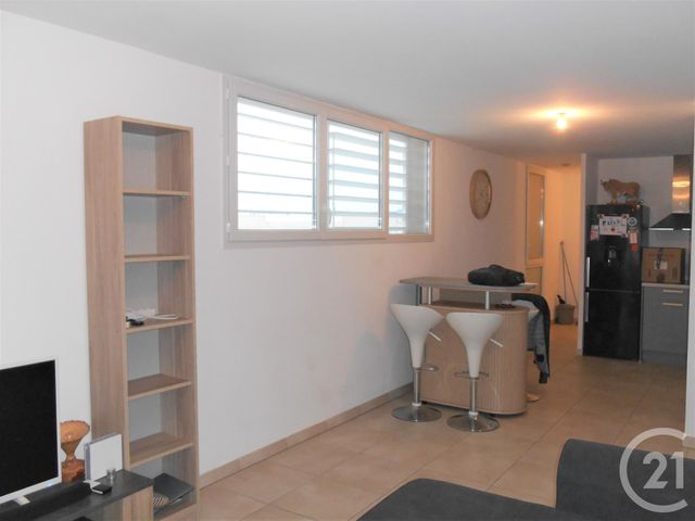 Appartement F3 à louer - 3 pièces - 57.2 m2 - BEZIERS - 34 - LANGUEDOC-ROUSSILLON - Century 21 Comminges Immobilier
