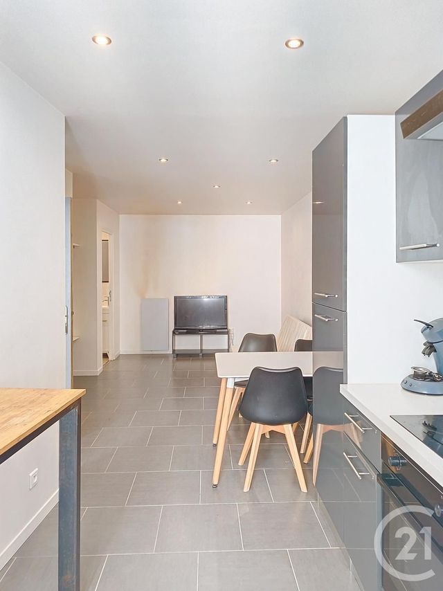 Appartement F2 à louer - 2 pièces - 34.61 m2 - BEZIERS - 34 - LANGUEDOC-ROUSSILLON - Century 21 Comminges Immobilier