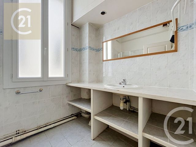 Appartement F3 à vendre - 3 pièces - 96.31 m2 - BEZIERS - 34 - LANGUEDOC-ROUSSILLON - Century 21 Comminges Immobilier