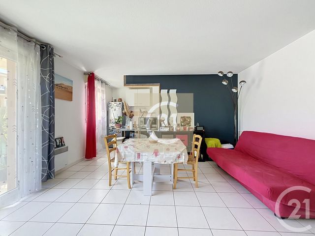 Appartement F2 à vendre - 2 pièces - 48.4 m2 - BEZIERS - 34 - LANGUEDOC-ROUSSILLON - Century 21 Comminges Immobilier