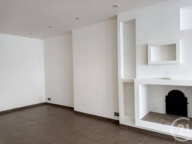Appartement F3 à louer - 3 pièces - 87.62 m2 - BEZIERS - 34 - LANGUEDOC-ROUSSILLON - Century 21 Comminges Immobilier