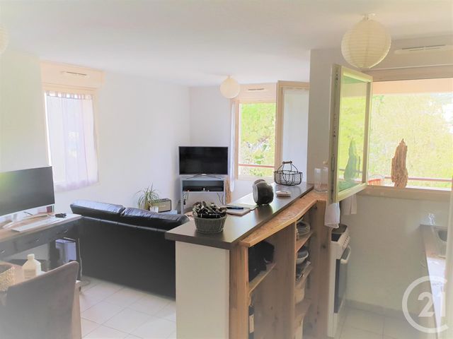 Appartement F3 à louer - 3 pièces - 57.0 m2 - PORTIRAGNES - 34 - LANGUEDOC-ROUSSILLON - Century 21 Comminges Immobilier