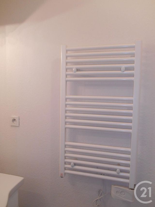 Appartement F3 à louer - 3 pièces - 57.0 m2 - PORTIRAGNES - 34 - LANGUEDOC-ROUSSILLON - Century 21 Comminges Immobilier