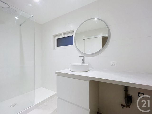 Appartement F3 à louer - 3 pièces - 70.0 m2 - BEZIERS - 34 - LANGUEDOC-ROUSSILLON - Century 21 Comminges Immobilier