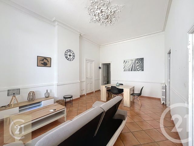 Appartement F2 à louer - 2 pièces - 49.92 m2 - BEZIERS - 34 - LANGUEDOC-ROUSSILLON - Century 21 Comminges Immobilier