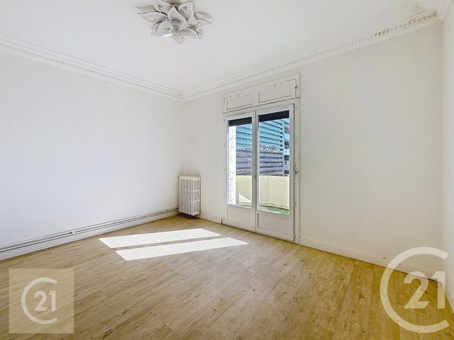 Appartement F4 à louer - 4 pièces - 83.0 m2 - BEZIERS - 34 - LANGUEDOC-ROUSSILLON - Century 21 Comminges Immobilier