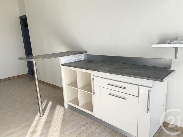 Appartement F3 à louer - 3 pièces - 99.51 m2 - BEZIERS - 34 - LANGUEDOC-ROUSSILLON - Century 21 Comminges Immobilier