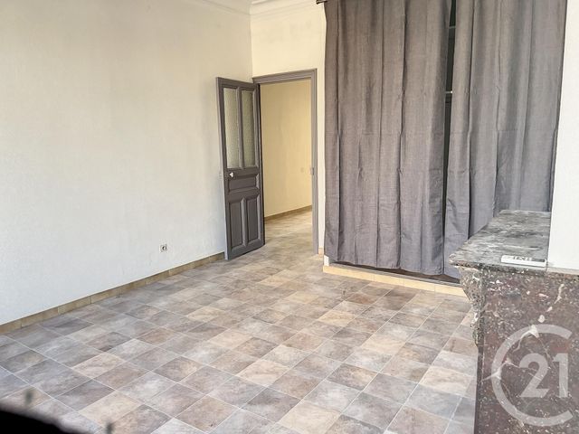 Appartement F3 à louer - 3 pièces - 99.51 m2 - BEZIERS - 34 - LANGUEDOC-ROUSSILLON - Century 21 Comminges Immobilier