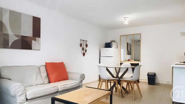 Appartement F3 à louer - 3 pièces - 43.29 m2 - BEZIERS - 34 - LANGUEDOC-ROUSSILLON - Century 21 Comminges Immobilier