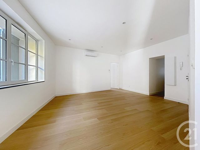Appartement F3 à louer - 3 pièces - 70.0 m2 - BEZIERS - 34 - LANGUEDOC-ROUSSILLON - Century 21 Comminges Immobilier