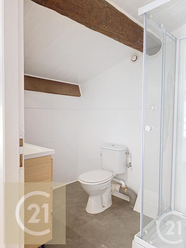 Appartement à louer - 1 pièce - 58.93 m2 - BASSAN - 34 - LANGUEDOC-ROUSSILLON - Century 21 Comminges Immobilier